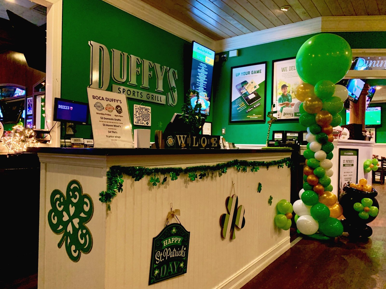 Consistent event decor program for multi-location chain business